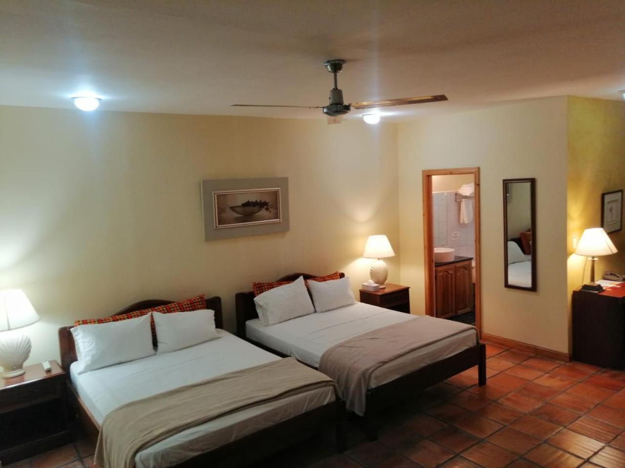 Apartotel Don Francisco San José Buitenkant foto