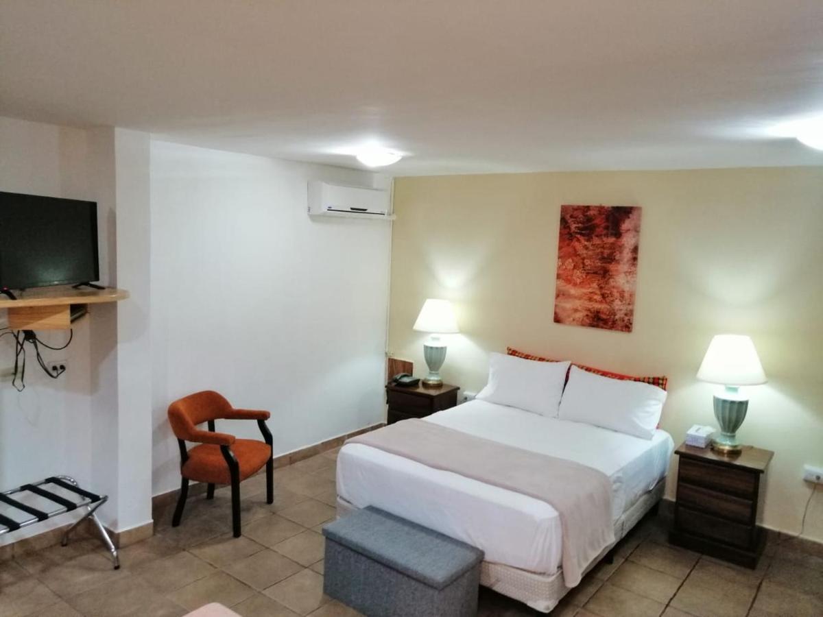 Apartotel Don Francisco San José Buitenkant foto
