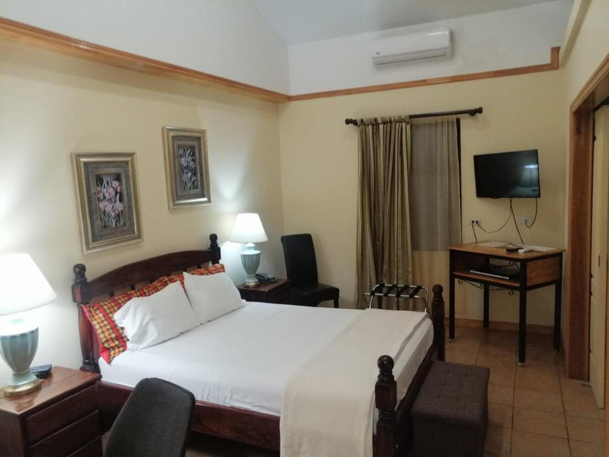 Apartotel Don Francisco San José Buitenkant foto