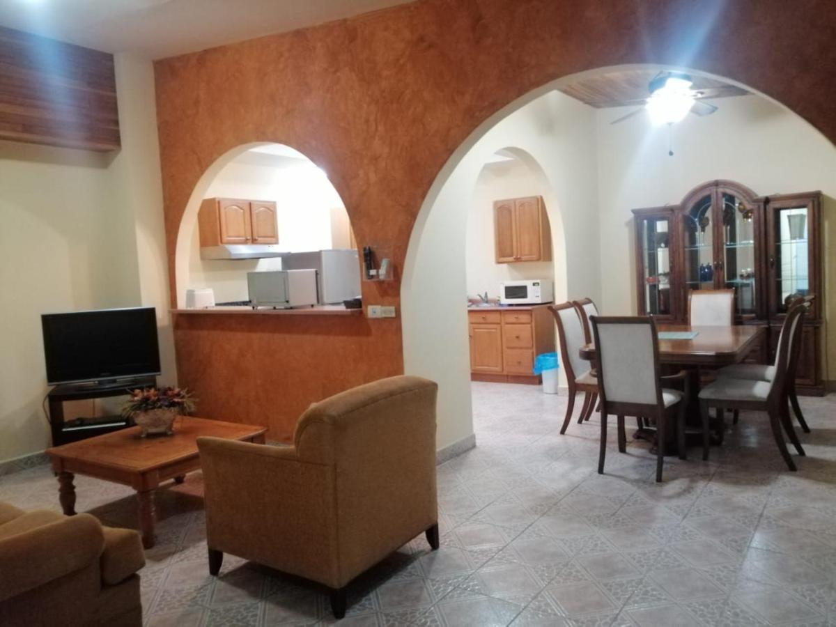 Apartotel Don Francisco San José Buitenkant foto